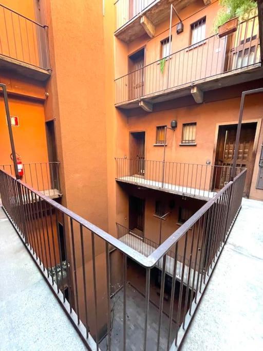 Santa Sofia Apartment Милано Екстериор снимка