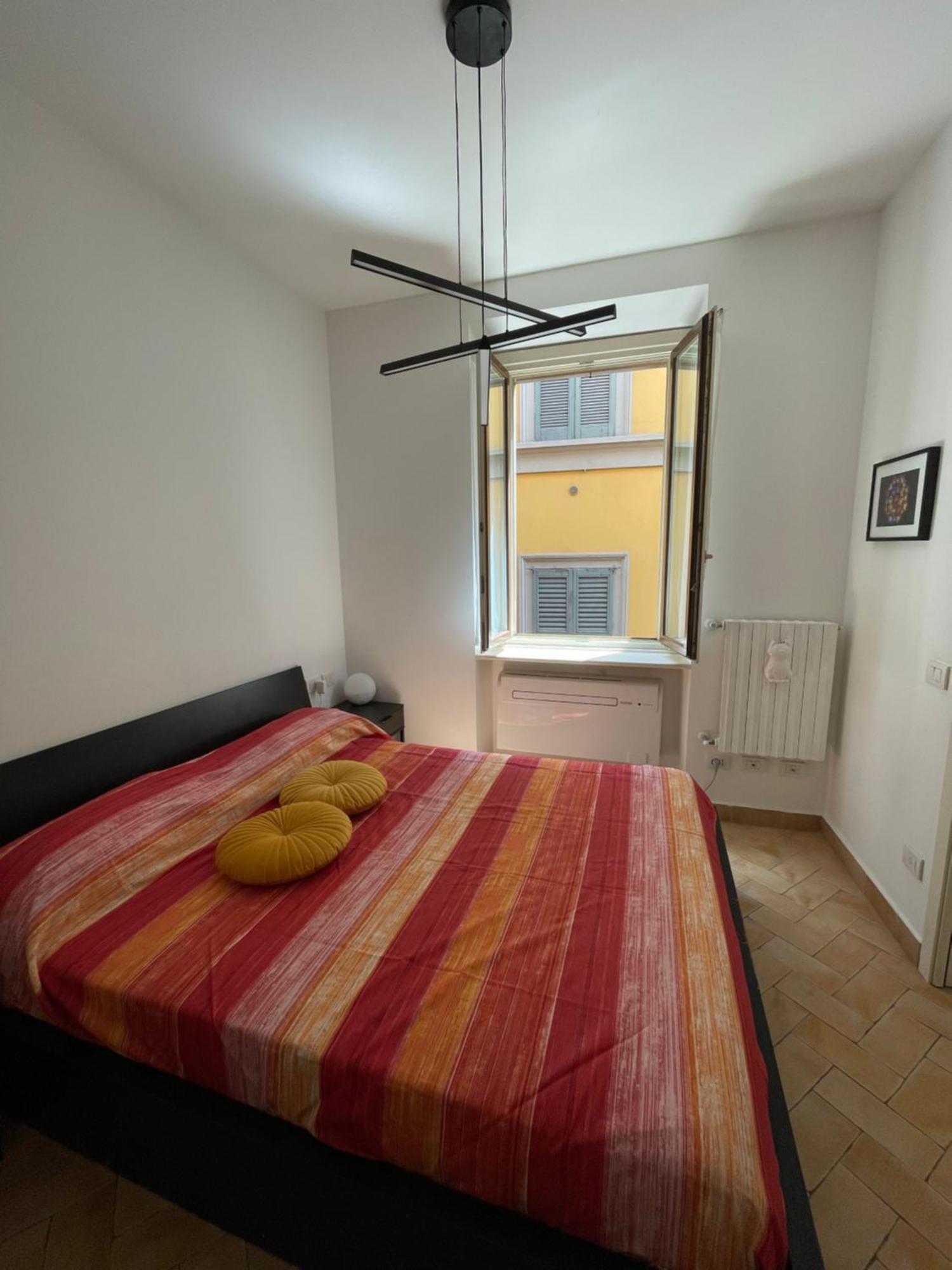 Santa Sofia Apartment Милано Екстериор снимка